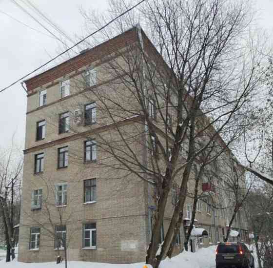 Комната, 52 м2, 2/5 эт. Москва