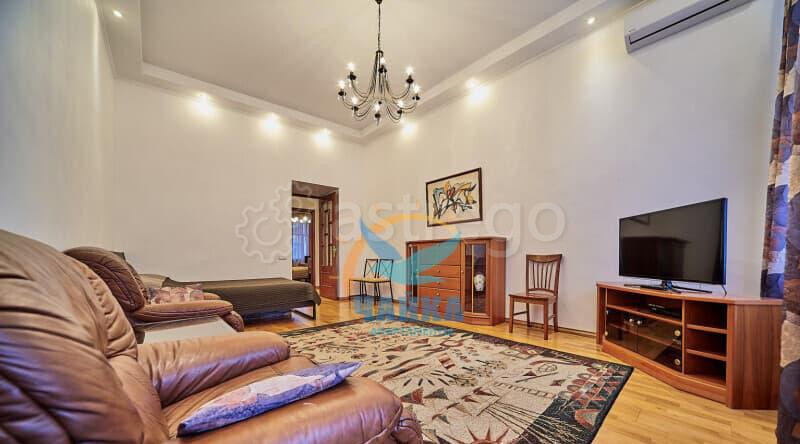 2-комн. квартира, 70 м2, 2/4 эт. Санкт-Петербург - изображение 3