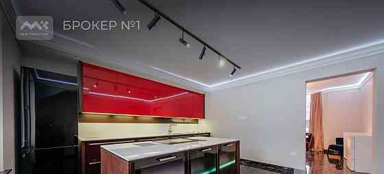 Дом, 300 м2, 15 соток, 2 эт. Санкт-Петербург