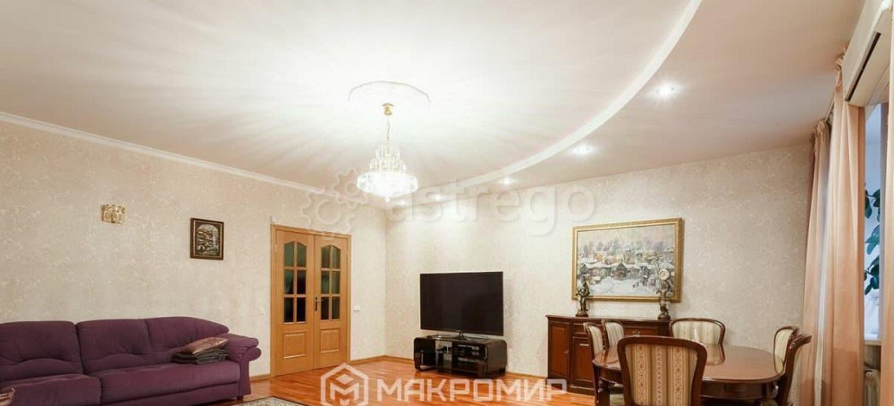4-комн. квартира, 234.8 м2, 2/3 эт. Санкт-Петербург - изображение 3