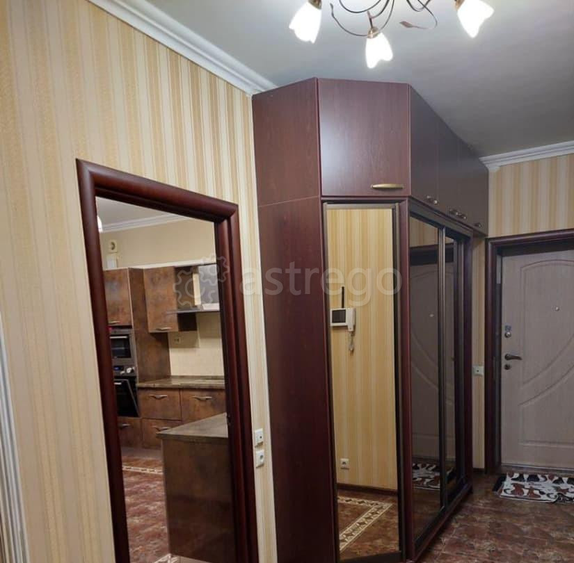 5-комн. квартира, 129 м2, 4/10 эт. Санкт-Петербург - изображение 1