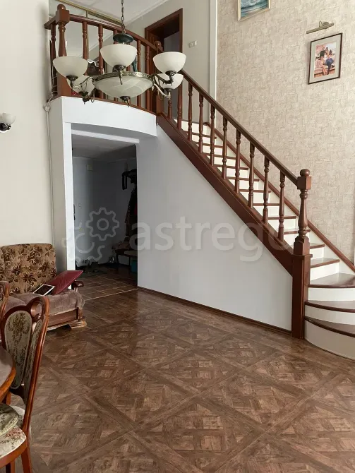 Продам 5-комн. Квартиру, 150 м2, 3/4 этаж Томск - изображение 3
