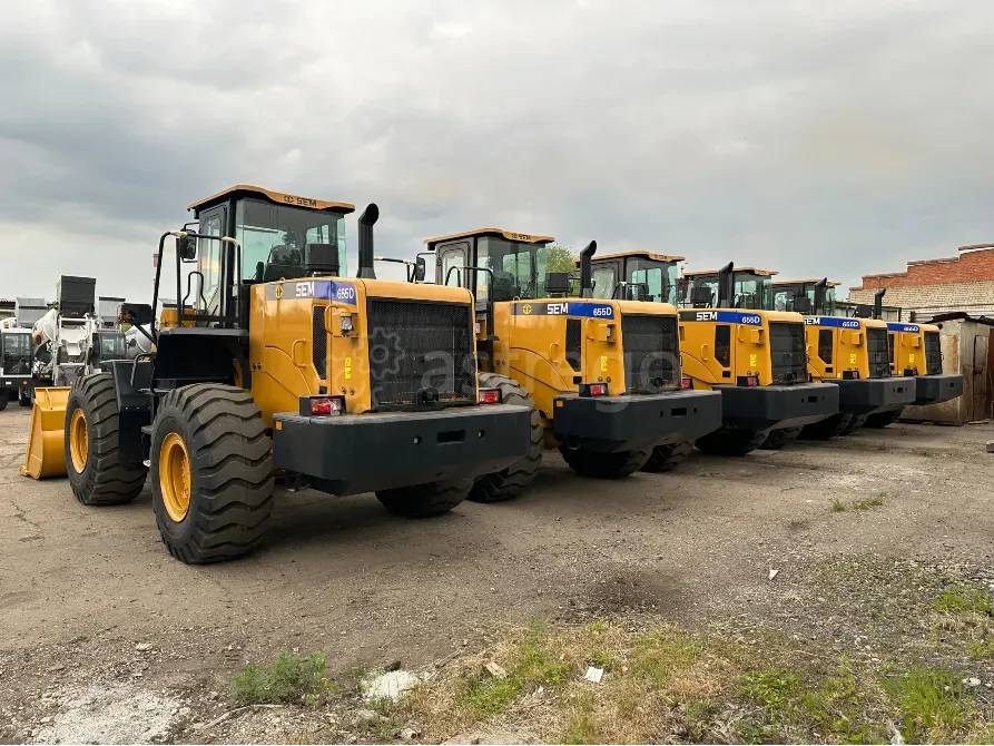 Фронтальный Погрузчик SEM 655D Благовещенск - изображение 2