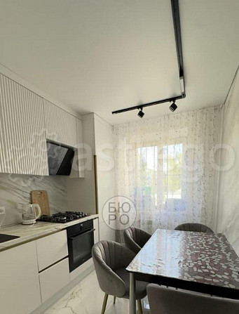 3-комн. квартира, 65 м2, 2/9 эт. Стерлитамак - изображение 1