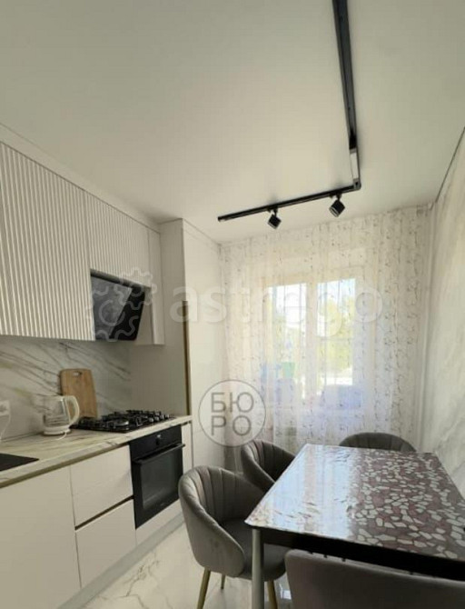 3-комн. квартира, 65 м2, 2/9 эт. Стерлитамак - изображение 1