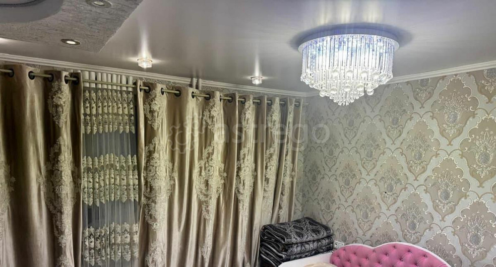 2-комн. квартира, 52 м2, 3/5 эт. Горно-Алтайск - изображение 1