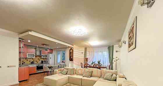2-комн. квартира, 80 м2, 3/14 эт. Москва