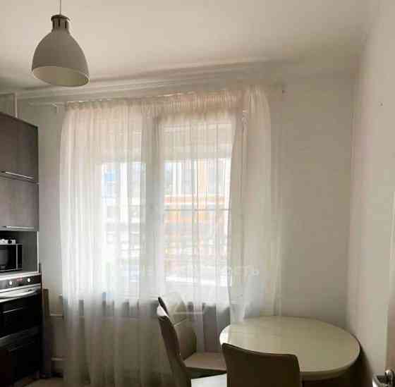 3-комн. квартира, 84 м2, 1/15 эт. Санкт-Петербург