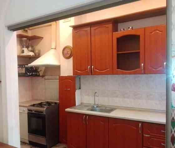 3-комн. квартира, 71 м2, 2/8 эт. Москва