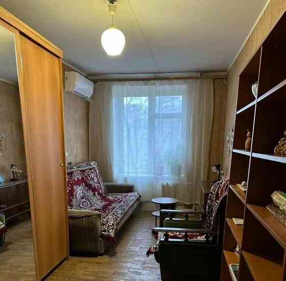 2-комн. квартира, 45 м2, 3/5 эт. Москва