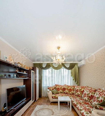 3-комн. квартира, 65.8 м2, 3/9 эт. Бийск - изображение 1
