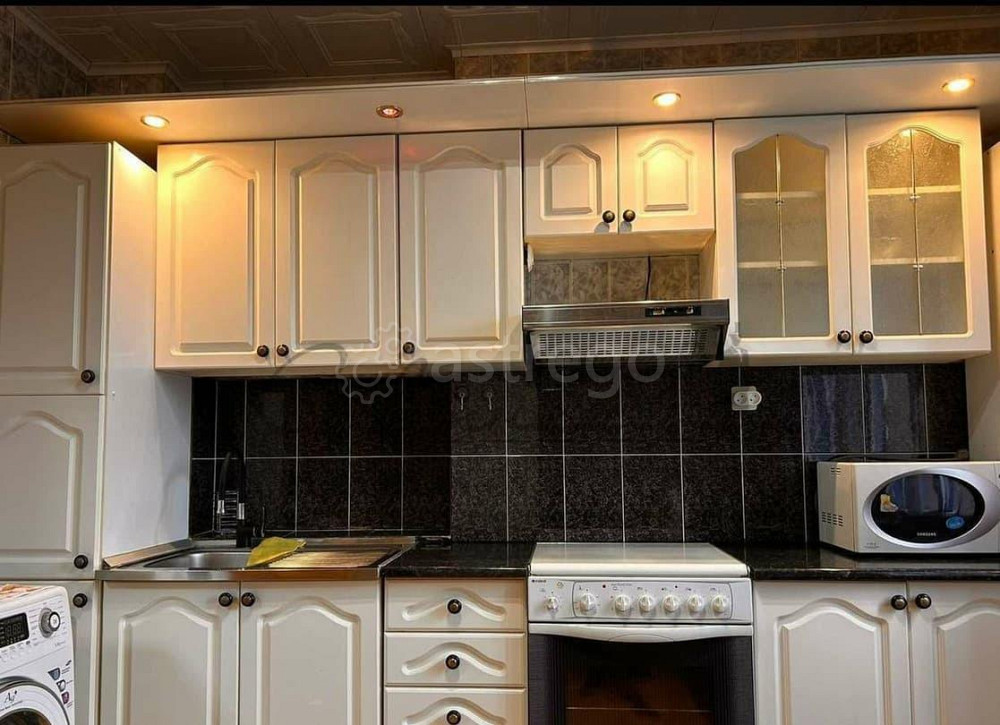 3-комн. квартира, 75 м2, 5/9 эт. Старый Оскол - изображение 1