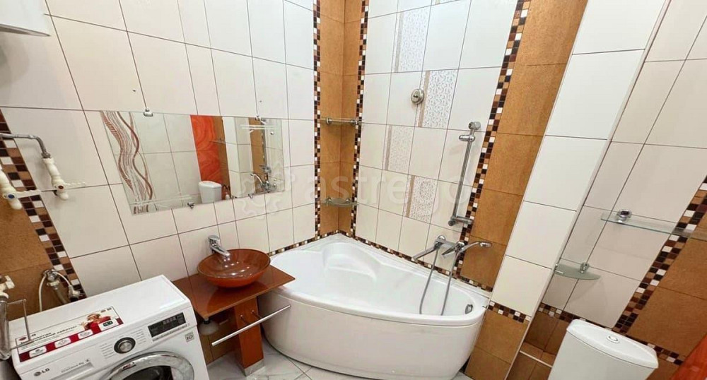 3-комн. квартира, 61.3 м2, 3/3 эт. Рубцовск - изображение 2