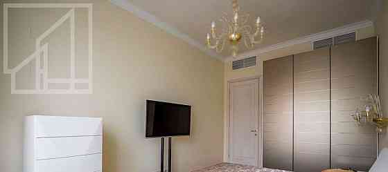 4-комн. квартира, 132 м2, 6/10 эт. Москва