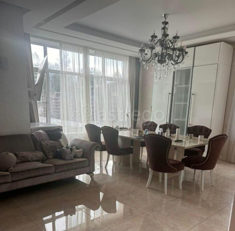 Коттедж, 420 м2, 17 соток, 3 эт. Москва - изображение 1