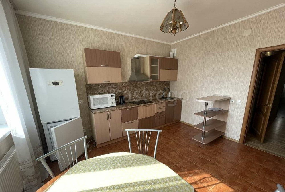 2-комн. квартира, 72 м2, 3/10 эт. Старый Оскол - изображение 3