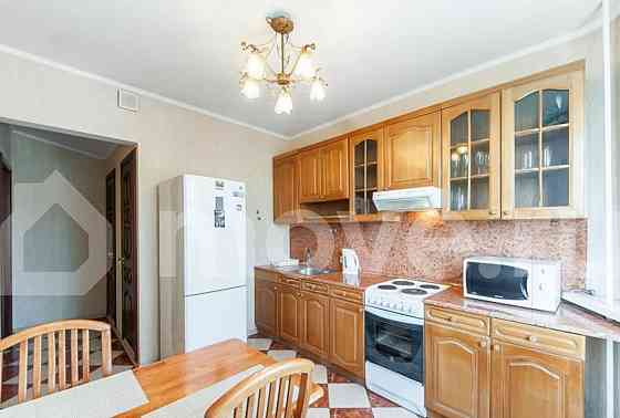 2-комн. квартира, 52 м2, 11/17 эт. Москва