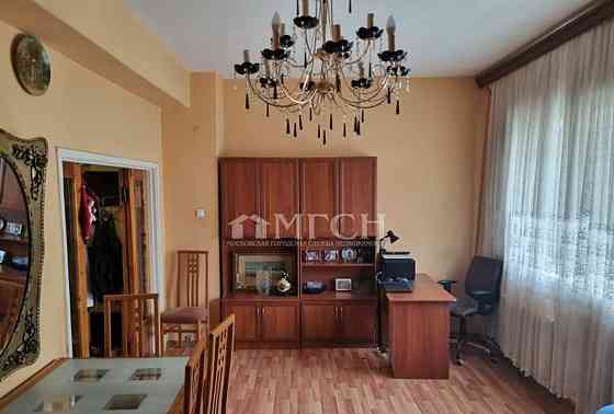 5-комн. квартира, 118.1 м2, 6/7 эт. Москва