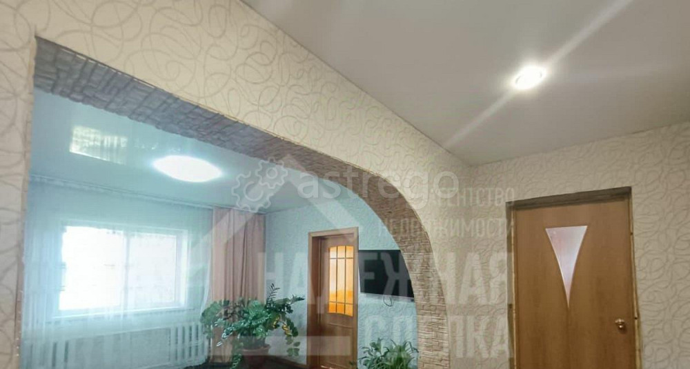 Дом, 67.7 м2, 30 соток, 1 эт. Рубцовск - изображение 1