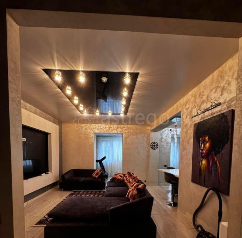 3-комн. квартира, 100 м2, 1/2 эт. Назарово - изображение 1