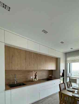 4-комн. квартира, 125 м2, 53/57 эт. Москва