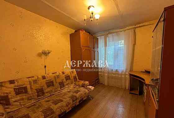 4-комн. квартира, 87.4 м2, 1/5 эт. Старый Оскол