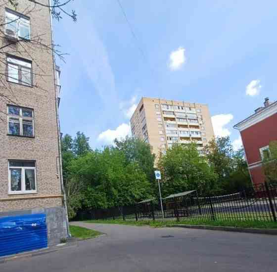 Комната, 10 м2, 5/5 эт. Москва
