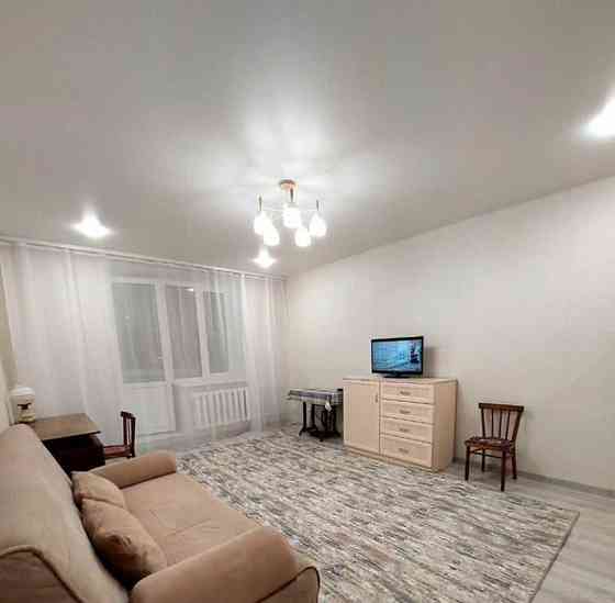 2-комн. квартира, 60 м2, 3/8 эт. Москва