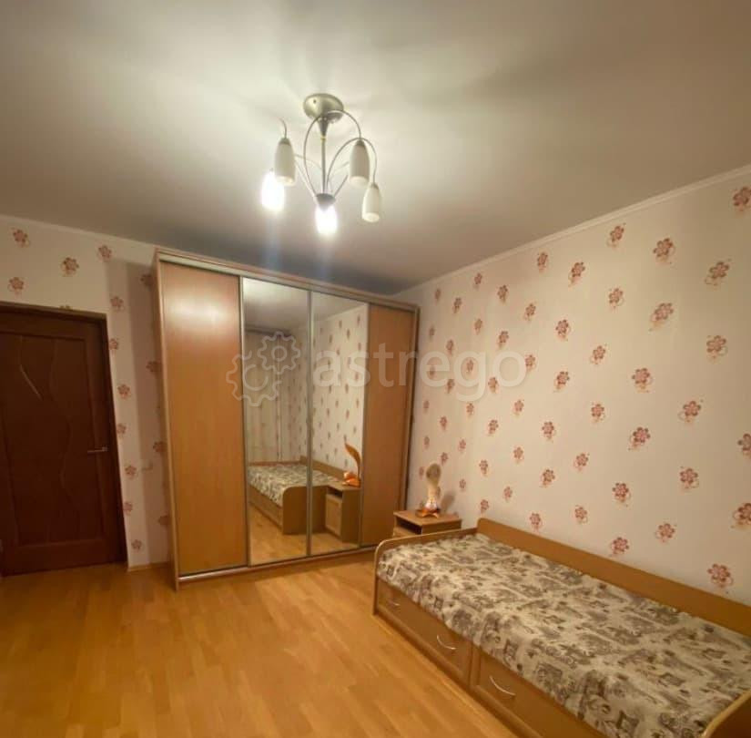 Комната, 15 м2, 5/16 эт. Санкт-Петербург - изображение 1