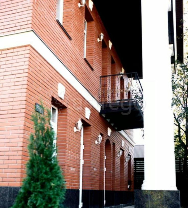 Дом, 238.4 м2, 7.1 сотки, 3 эт. Санкт-Петербург - изображение 2