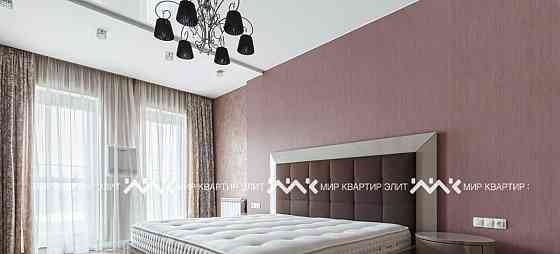 4-комн. квартира, 217 м2, 4/10 эт. Санкт-Петербург