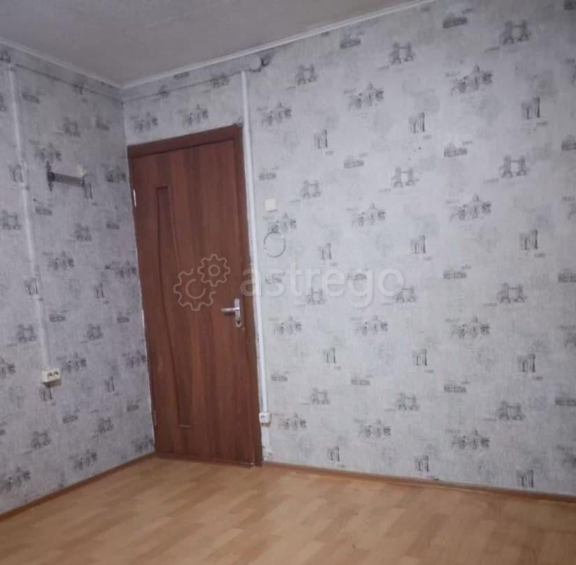 Комната, 12 м2, 3/9 эт. Старый Оскол - изображение 2