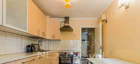 3-комн. квартира, 85 м2, 2/22 эт. Санкт-Петербург