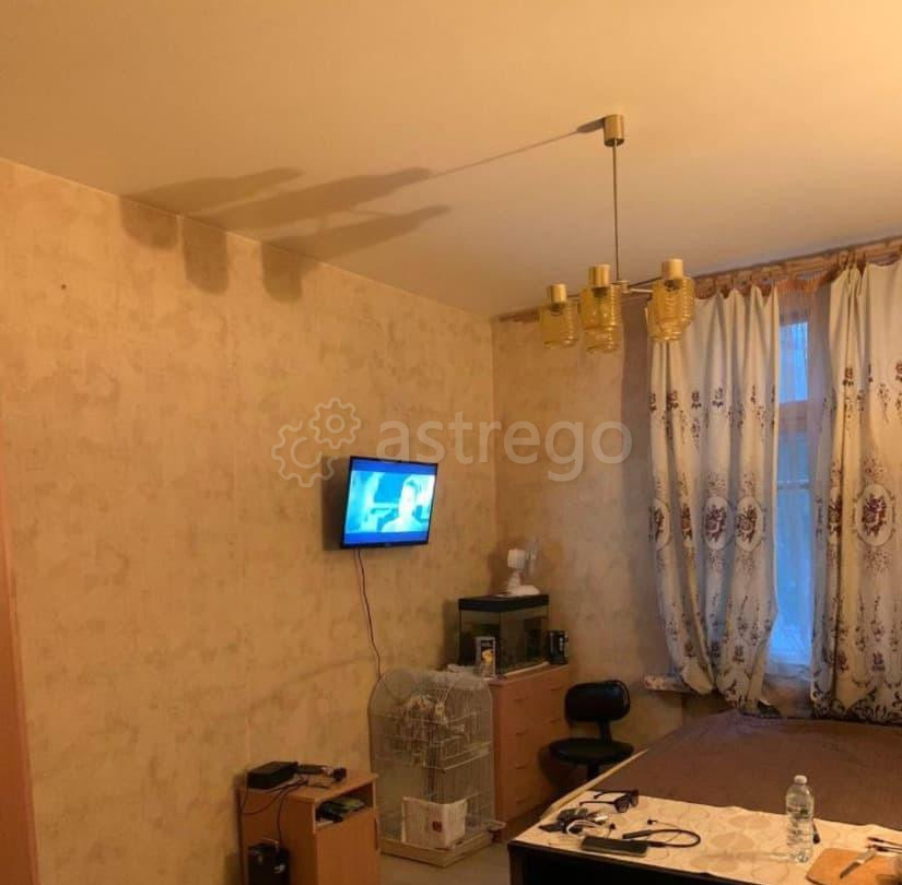 Комната, 14.8 м2, 2/5 эт. Москва - изображение 1