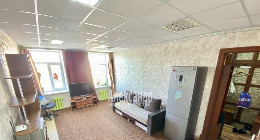 Комната, 35.5 м2, 4/5 эт. Санкт-Петербург - изображение 2
