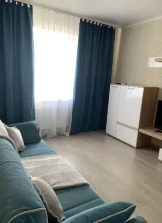 Сдам 1-комн. квартиру, 34 м2, 8/9 эт., долгосрочно Первоуральск