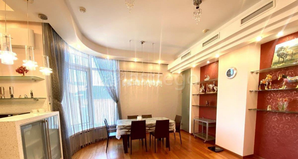 4-комн. квартира, 200 м2, 4/8 эт. Санкт-Петербург - изображение 2