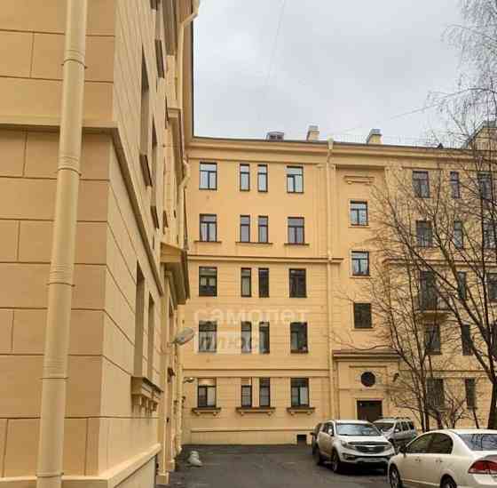 5-комн. квартира, 137 м2, 1/6 эт. Санкт-Петербург