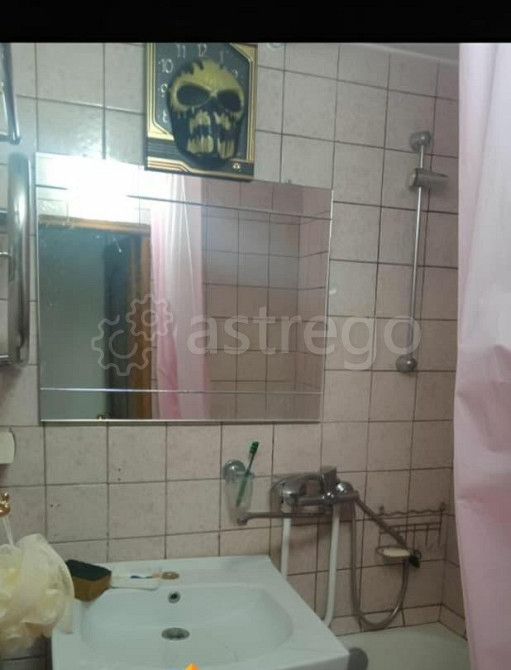 Комната, 32 м2, 1/12 эт. Москва - изображение 2