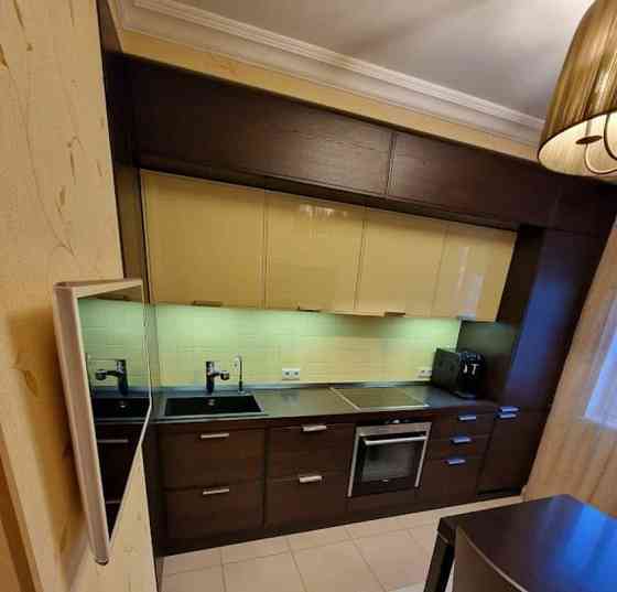 2-комн. квартира, 55 м2, 8/23 эт. Москва