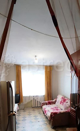 Комната, 11 м2, 1/4 эт. Барнаул - изображение 1