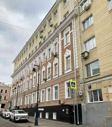 3-комн. квартира, 100 м2, 2/5 эт. Москва