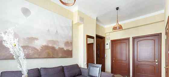 2-комн. квартира, 65 м2, 6/8 эт. Москва