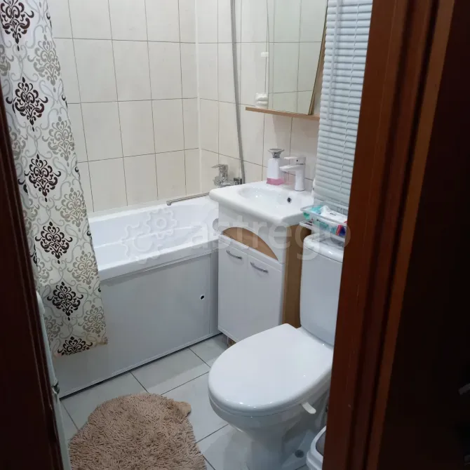 Продам 2-комн. Квартиру, 44 м2, 1/5 этаж Тюмень - изображение 9