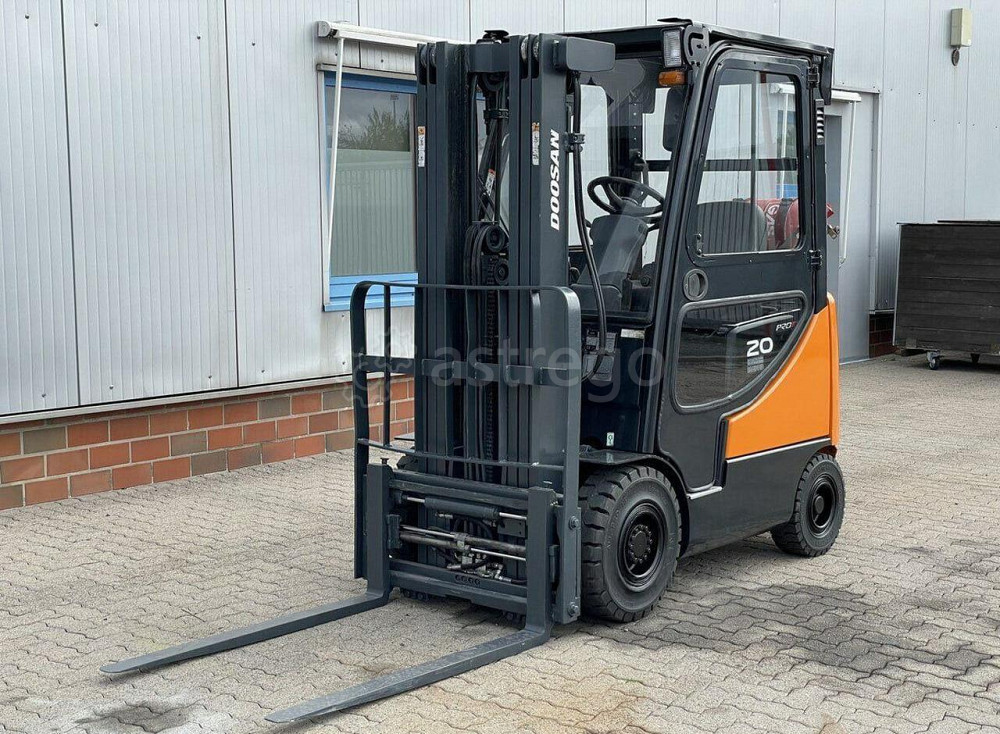 Вилочный погрузчик бензиновый Doosan G20G DOOSAN Кемерово - изображение 1