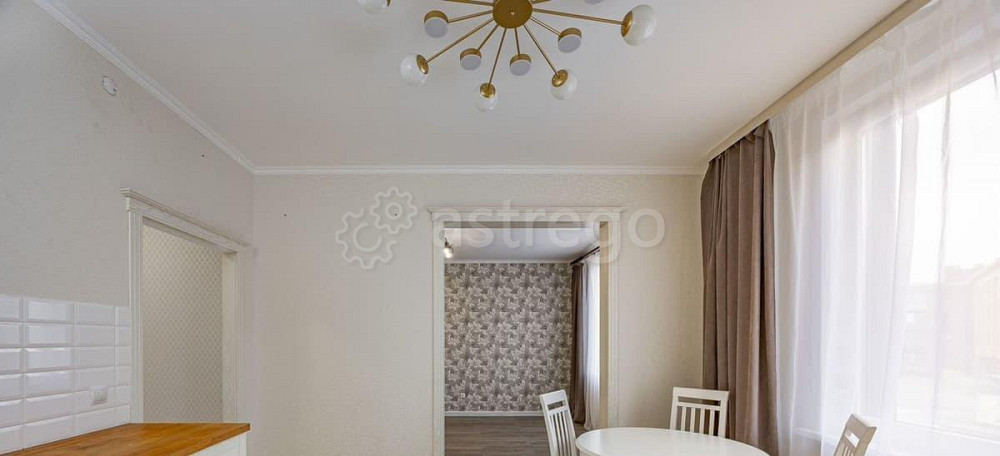 3-комн. квартира, 83 м2, 2/4 эт. Санкт-Петербург - изображение 2