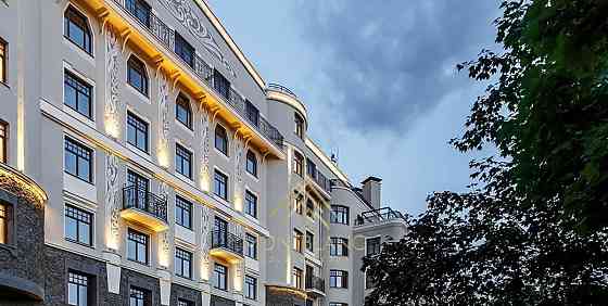 4-комн. квартира, 134.4 м2, 2/7 эт. Санкт-Петербург