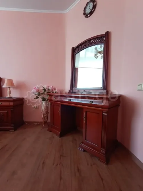 Сдам 1-комн. Квартиру, 46 м2, 5/10 эт., Посуточно Севастополь - изображение 2