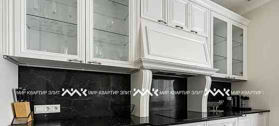 3-комн. квартира, 153.7 м2, 4/11 эт. Санкт-Петербург