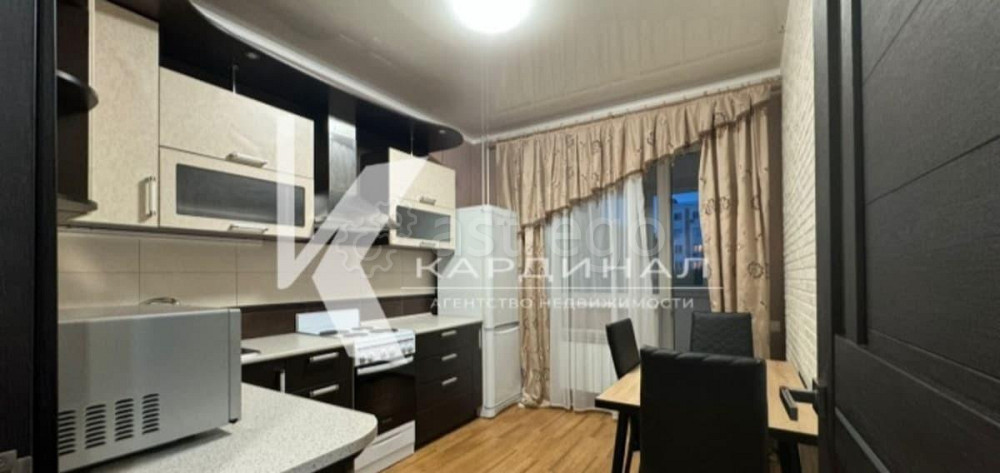 2-комн. квартира, 54 м2, 1/5 эт. Старый Оскол - изображение 2